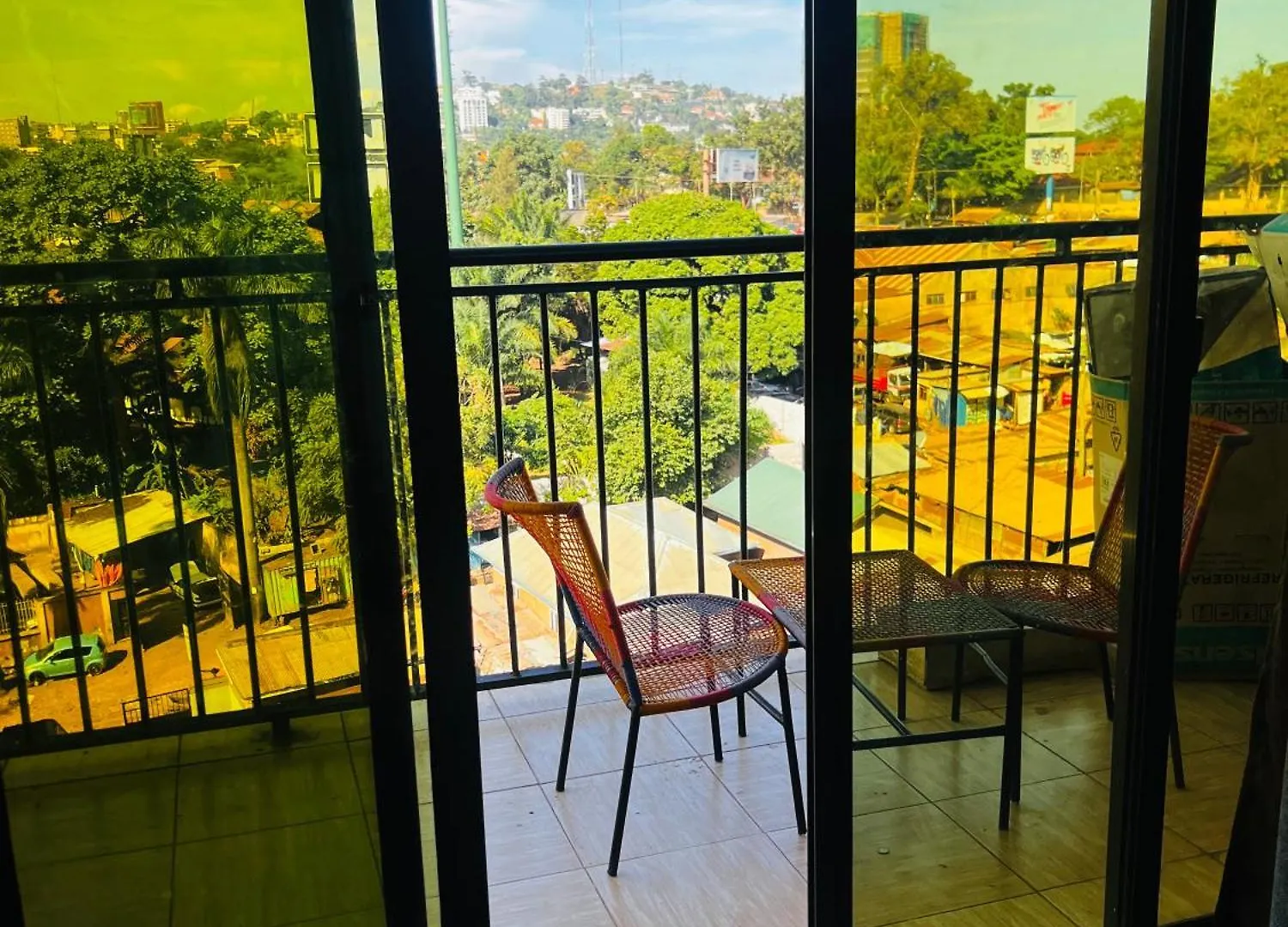 Crown Suite Kampala 0*,  Uganda